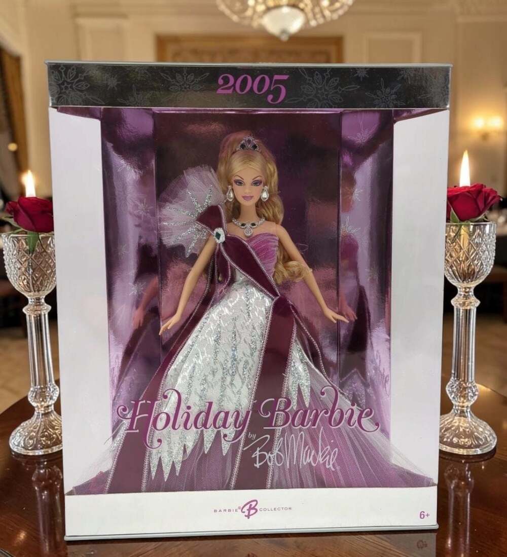 Mattel 2005 HOLIDAY BARBIE Blonde Special Edition Doll by Bob Mackie